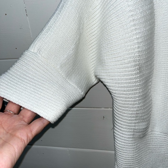 FRENCH CONNECTION – Navy Knit Top with Black Ribbon Ties – Estimated Size XL/XXL - Picture 5 of 11